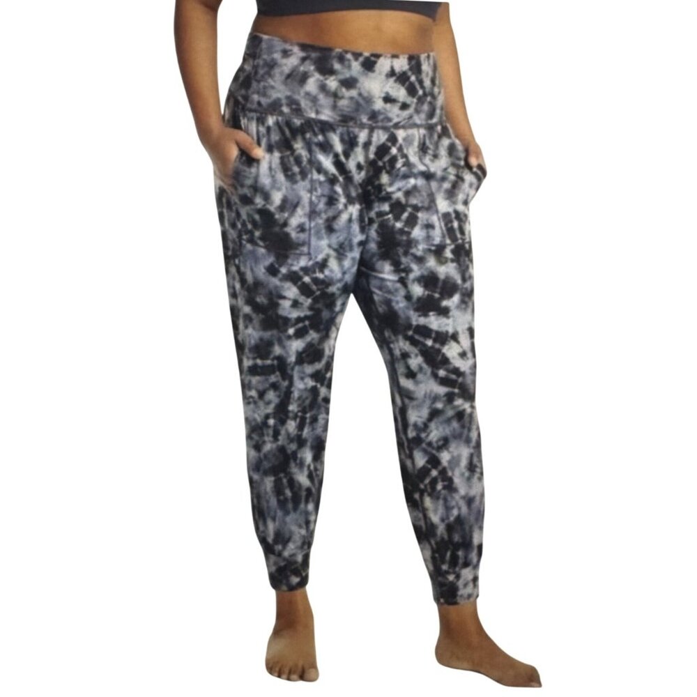 Athleta Salutation Printed Joggers XL Black & Gray Tie-Dye Design